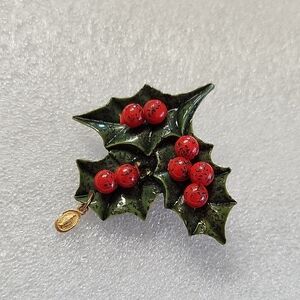 Vintage Holly Pin Leaf Brooch with Red Berries